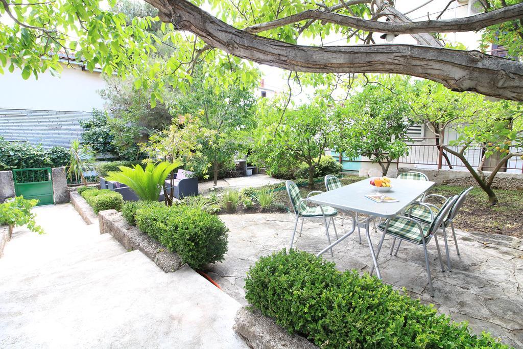 פרימוסטן Apartments Lavanda מראה חיצוני תמונה