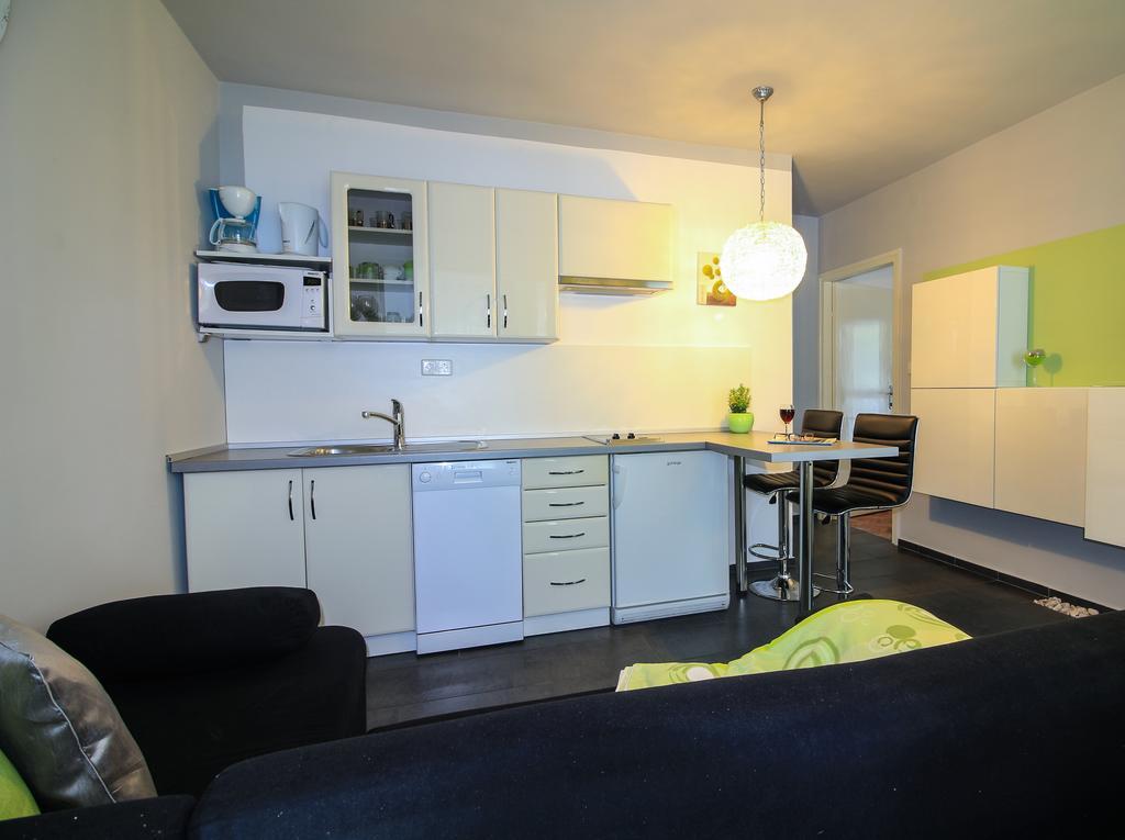 פרימוסטן Apartments Lavanda מראה חיצוני תמונה