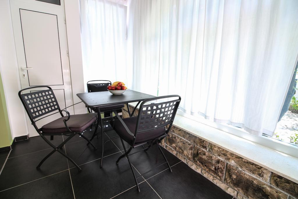 פרימוסטן Apartments Lavanda מראה חיצוני תמונה